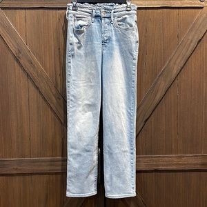 Hollister Ultra High-Rise Vintage Straight light wash jeans, 3R